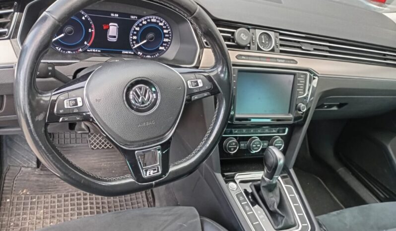 Volkswagen Passat 8ª serie DSG Executive BlueMotion Tech. completo